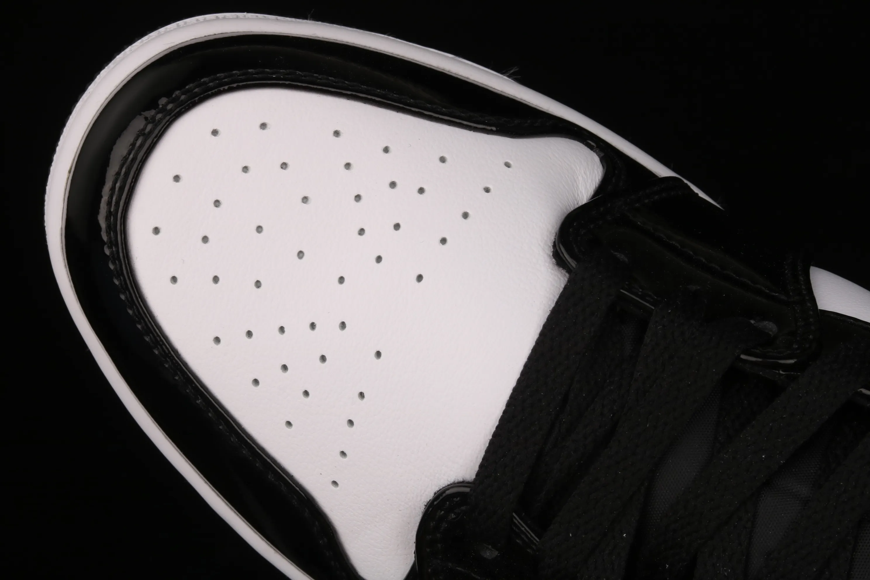 All Categories Air Jordan Jordan Series Basketball Shoes Air Jordan 1 Mid Air Jordan 1 Mid "All-Star" AJ1 Joe 1 China All-Star Black and White Patent Leather Mid-top Versatile Casual Sports Shoes DD1649-001